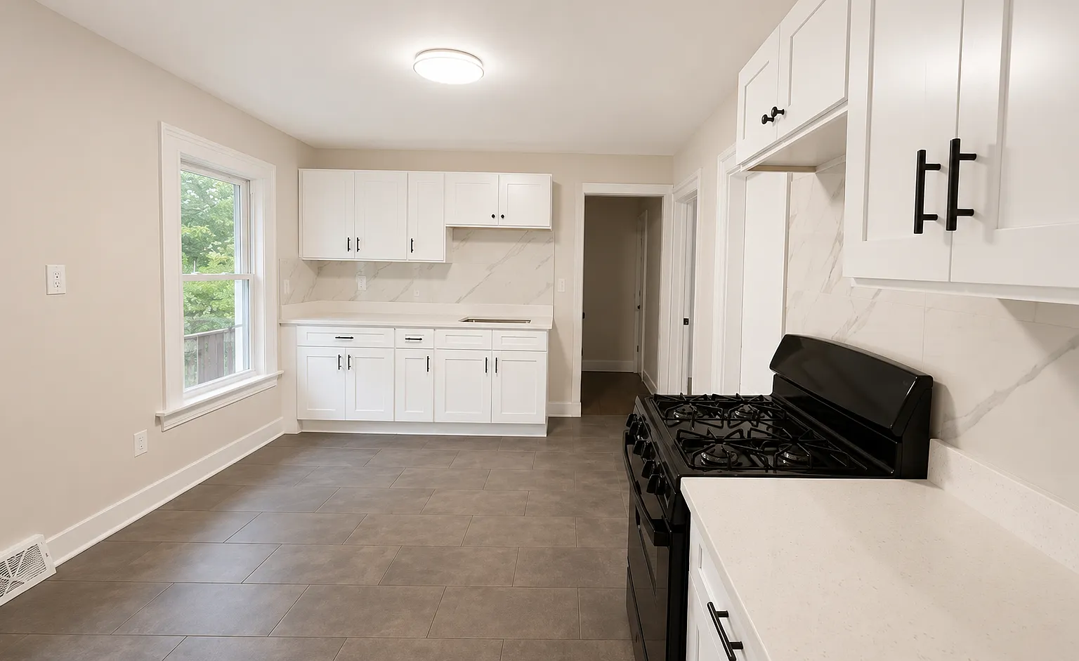 4 bed, 1109 sqft, $2,395 — Photo 1