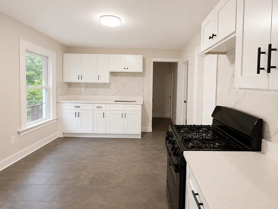 48 Stevens St #2