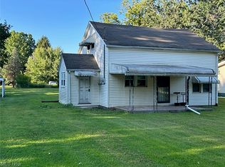 2901 Hayne Rd, Akron, OH 44312