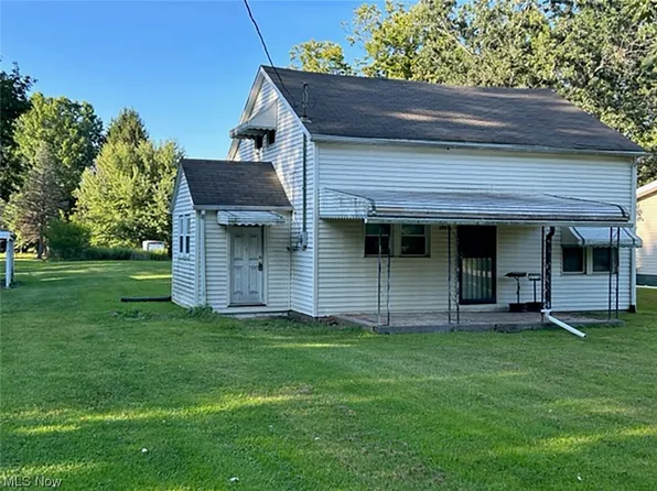 2901 Hayne Rd, Akron, OH 44312