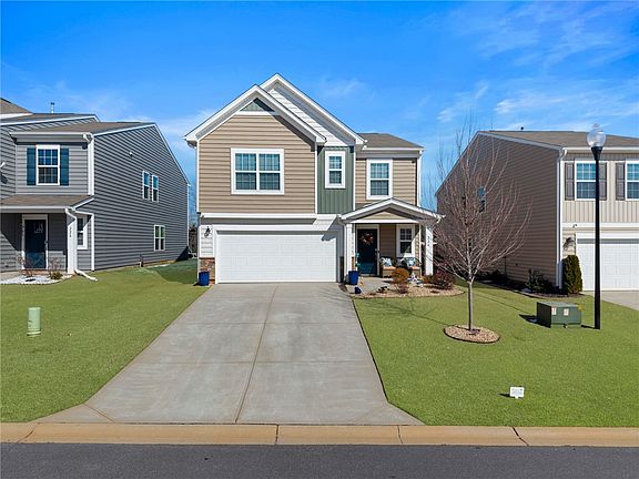 2nd image of 224 Anna Gray Cir