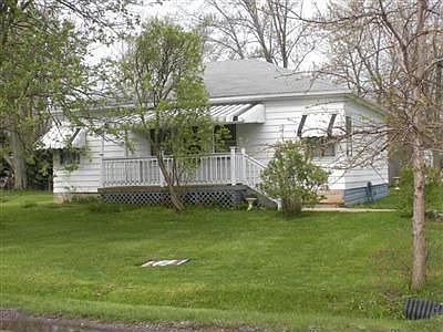 2nd image of 680 Kenilworth Ave