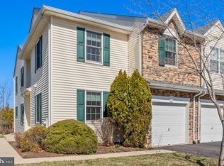 416 Glenn Rose Cir, King Of Prussia, PA 19406