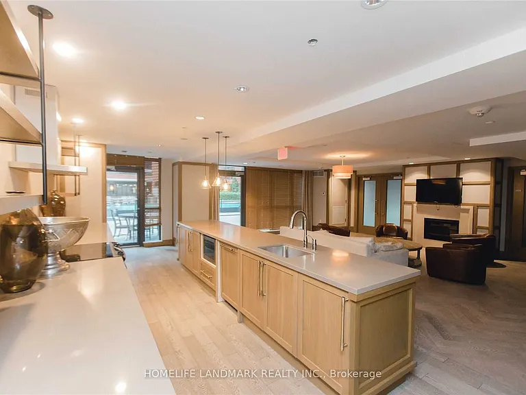 800 Lawrence Ave W #915 — Photo 22