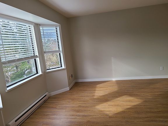 Bay Windows in Living Room