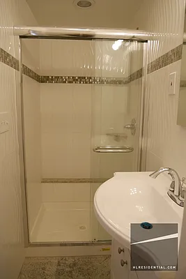 Rented by Highline Residential | media 44