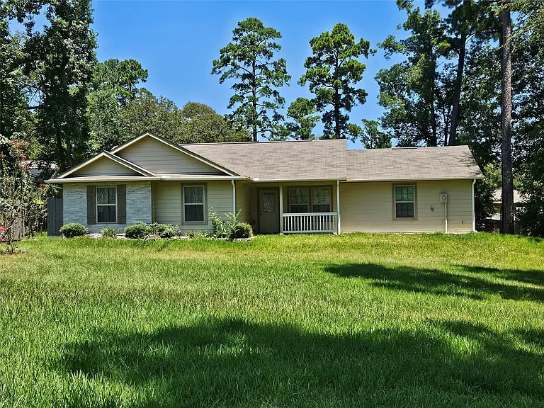 10761 Royal Terrell Dr — Photo 1