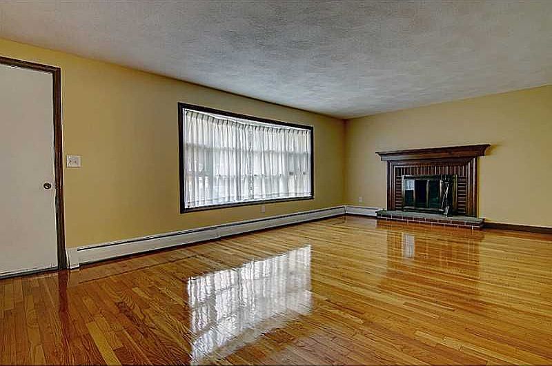 2nd image of 91 Bear Hill Rd