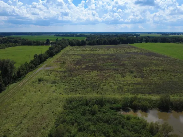 16800 W Louisiana St #330, Abbeville, LA 70510