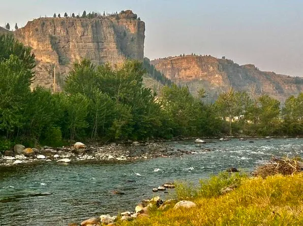 8-1258 Stillwater Rd, Nye, MT 59061
