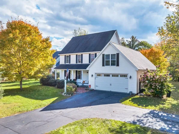 38 Village Corner Road, Wolfeboro, NH 03894