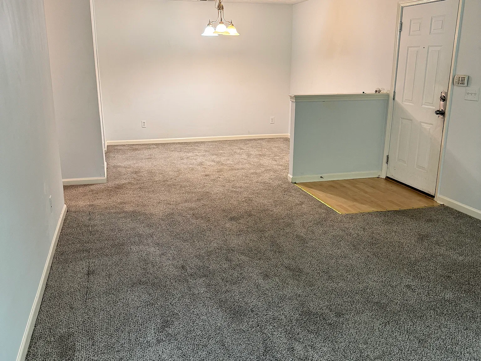 4204 Fairington Ridge Cir — Photo 2