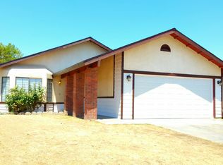820 Royal Way, Bakersfield, CA 93306