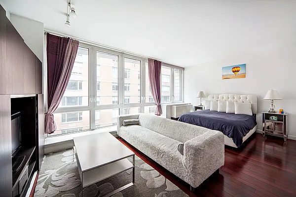 Rented by Brown Harris Stevens | media 15