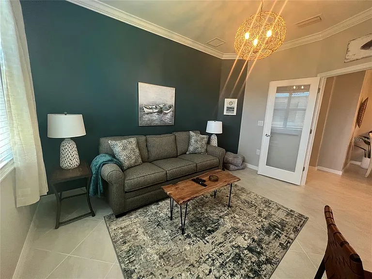 2040 Mackerel St — Photo 15