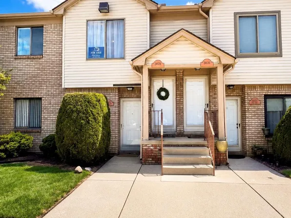 24128 Avon Ln, Clinton Township, MI 48036
