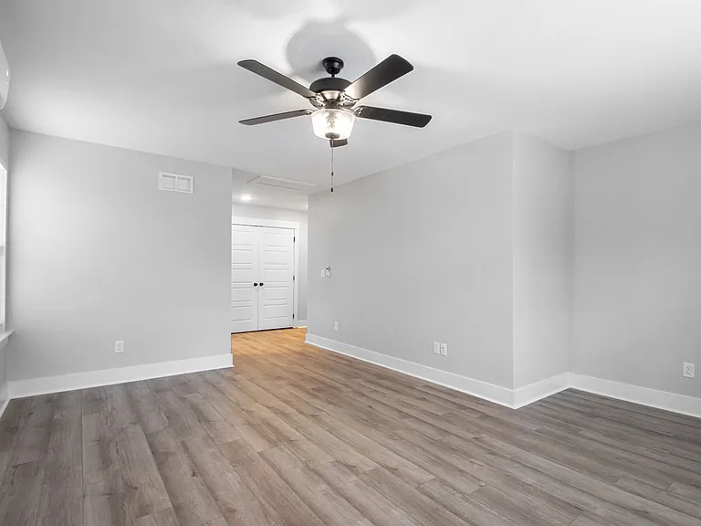 809 Maple St #D — Photo 19