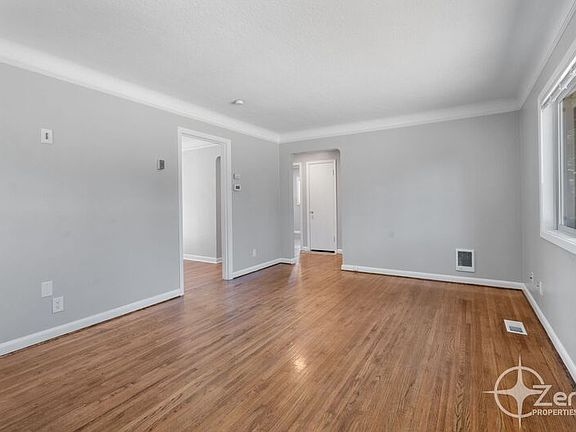 5th image of 4207 NE 59th Ave
