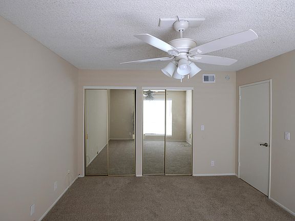 4th image of 4073 Yankee Dr