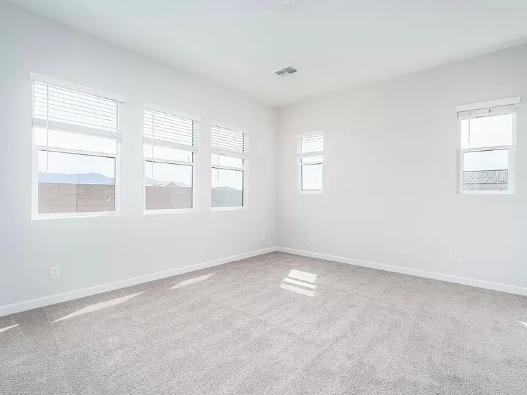 15565 S 181st Ln — Photo 10