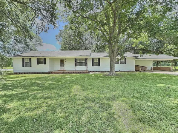 707 S Broadway St, Church Pt, LA 70525