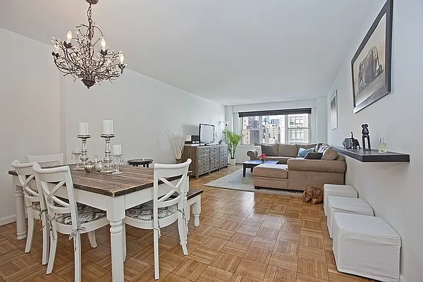 Sold by Kleier Residential | media 5