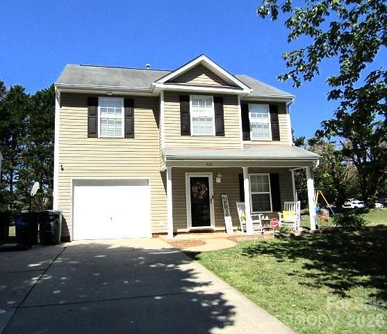 1st image of 402 Trillium Ct SW #1