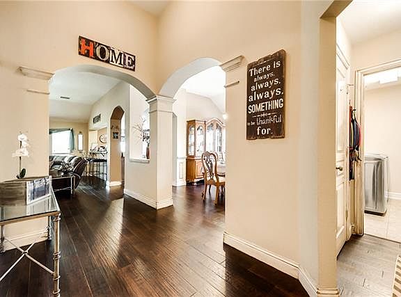 4th image of 3340 Stoneway Dr