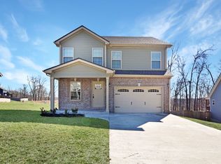 828 Lutz Ln, Clarksville, TN 37042