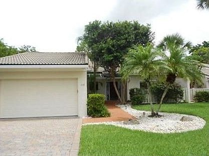 1st image of 34 Brentwood Dr