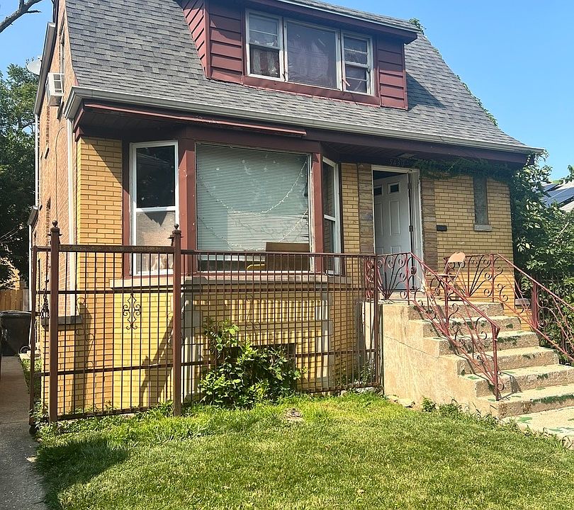 1st image of 5430 W Gladys Ave