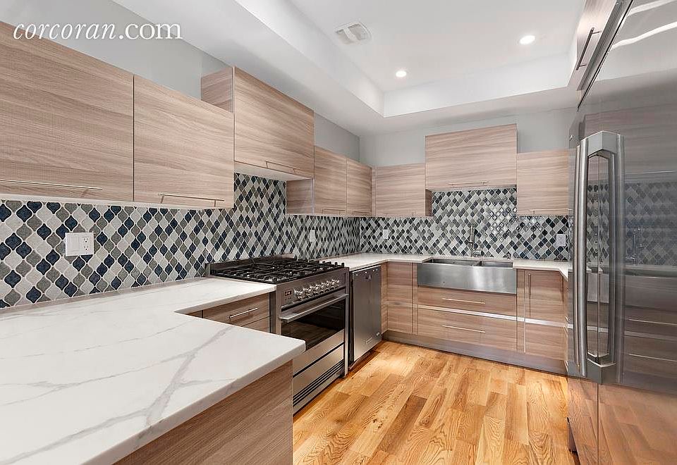 1st image of 454 Irving Ave