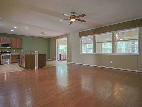 4th image of 312 Brantley Harbor Dr