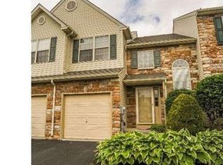 1204 Duchess Ct, Royersford, PA 19468