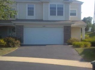 440 Lancaster Dr, Hampshire, IL 60140