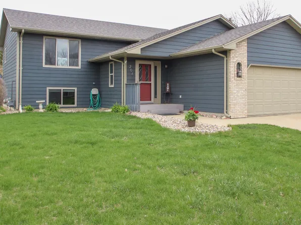 204 W Birchwood Dr, Brandon, SD 57005