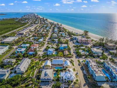 3801 4th Ave APT 5, Holmes Beach, FL, 34217