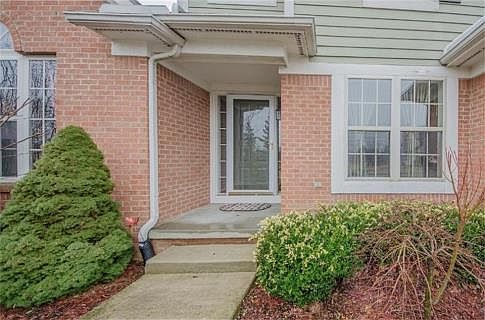 2nd image of 2361 Sun Valley Dr