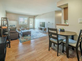 1901 Carns Dr APT 101, Madison, WI 53719