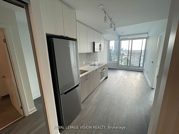 4th image of 1928 Lake Shore Blvd W #1715