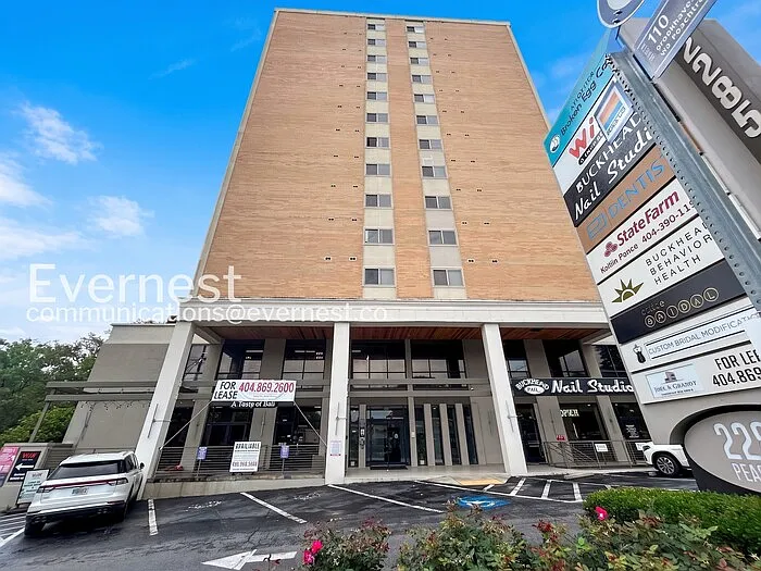 2285 Peachtree Rd NE #1105 — Photo 8