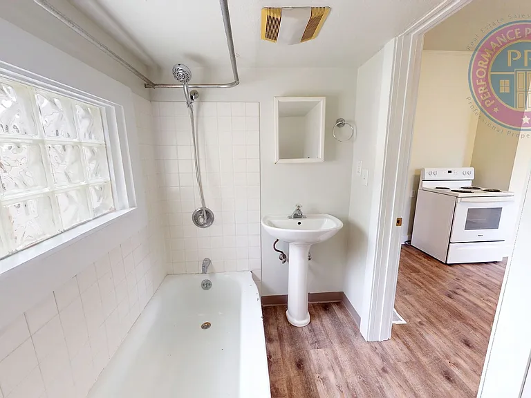 3723 SE Stephens St — Photo 13