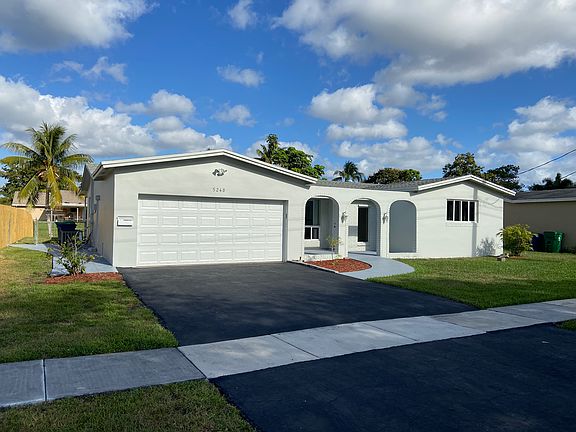 2nd image of 5240 SW 88th Ter