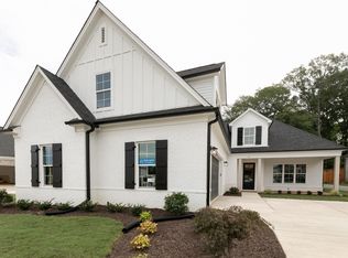 90 Lafayette Crossing Dr #66, Rossville, TN 38066