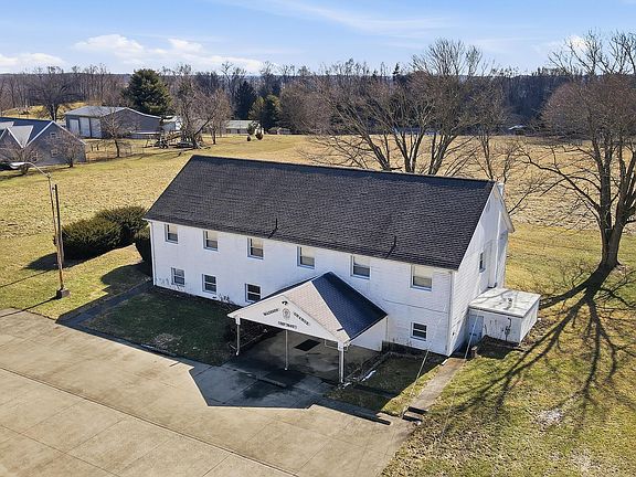 3rd image of 11094 Butler Rd NE