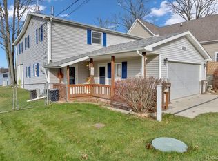 1851 Miles Rd, Lapeer, MI 48446