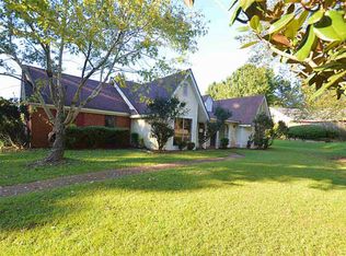 5126 Rivermont Dr, Jackson, MS 39272