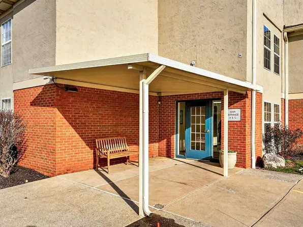 7150 E Main St APT A207, Reynoldsburg, OH 43068