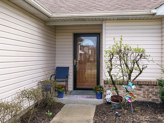 4th image of 2611 Pippin Ct