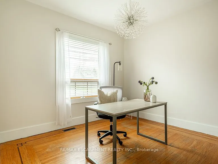 270 Beach Blvd — Photo 13